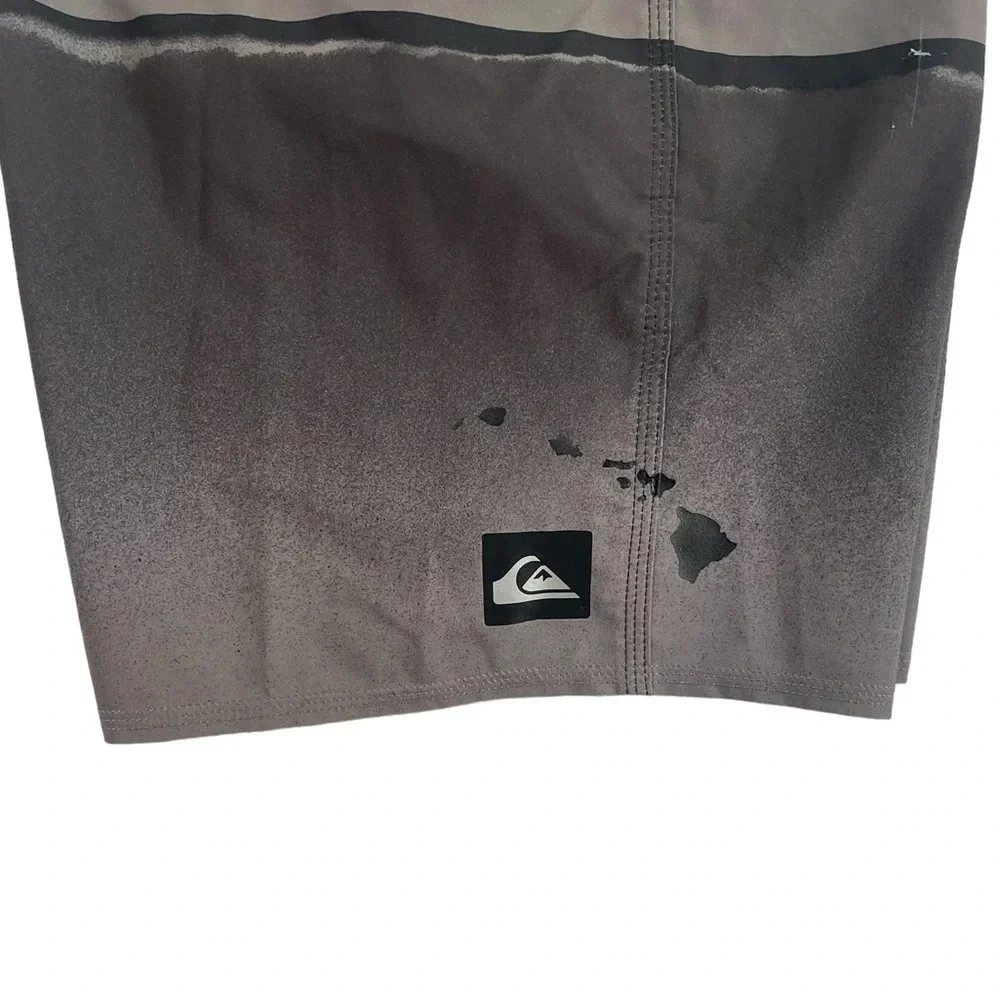 SH646 Men’s Quicksilver Dry Flight Repellent Hawaii Surfer Board Shorts 34